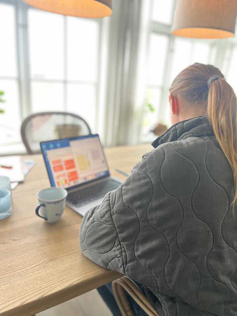 Studiestöd i hemmiljö Studiestöd i hemmiljö